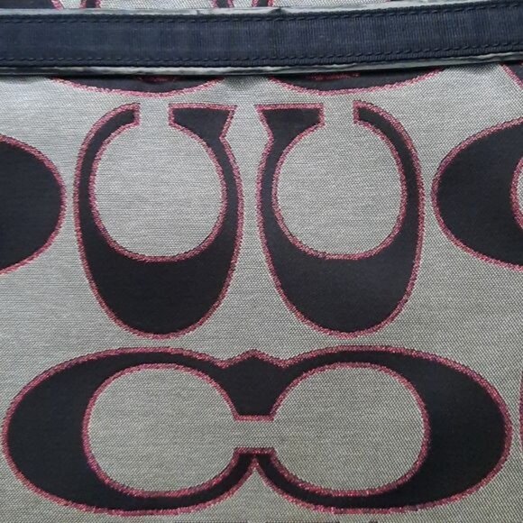 Coach Black Gray Pink Canvas Chain Strap Shoulder Tote Handbag No H1282-21161 - Picture 3 of 16